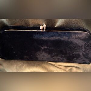 Luxurious Black Velvet Evening Clutch